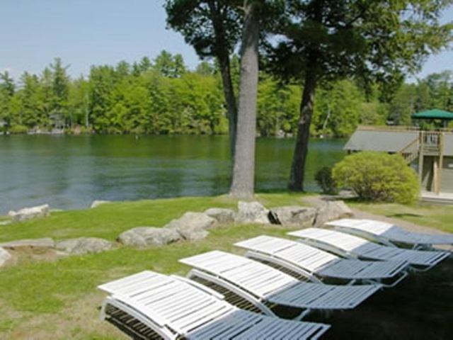 Oliver Lodge Мередит Экстерьер фото