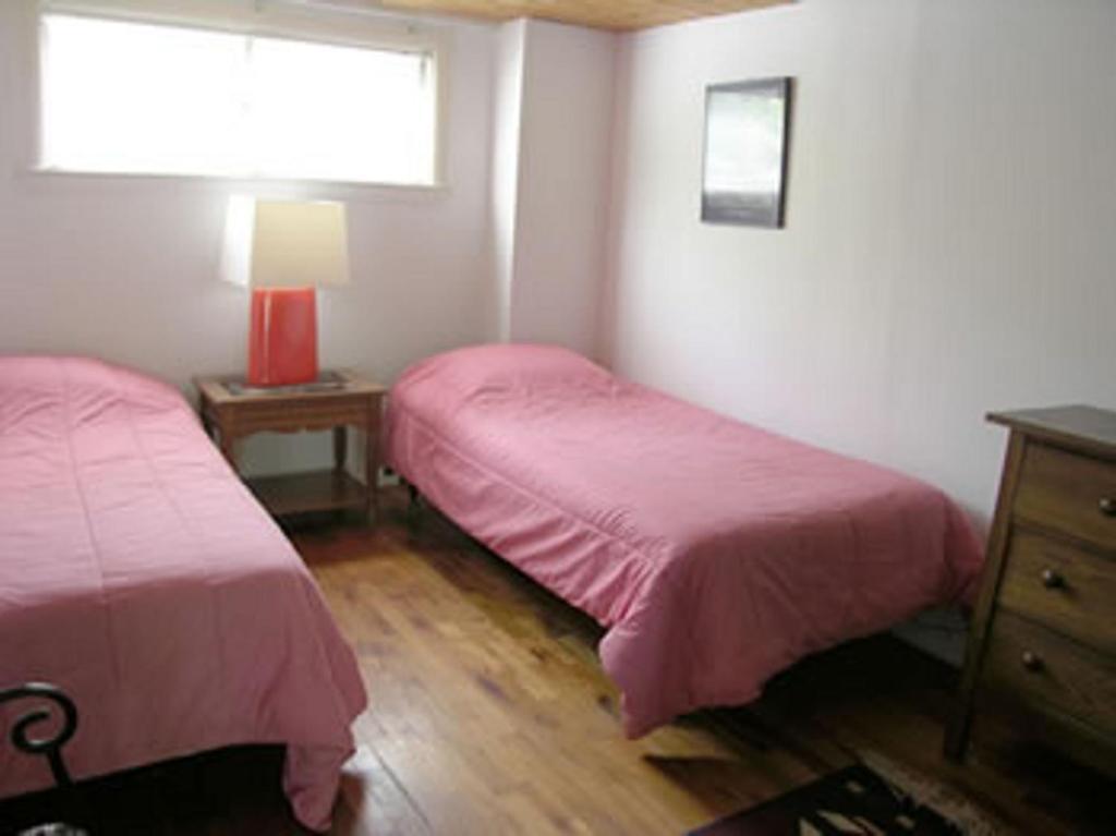 Oliver Lodge Мередит Номер фото