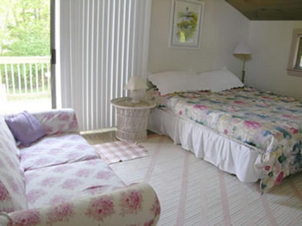 Oliver Lodge Мередит Номер фото