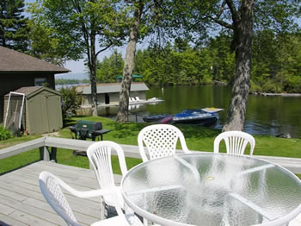 Oliver Lodge Мередит Номер фото